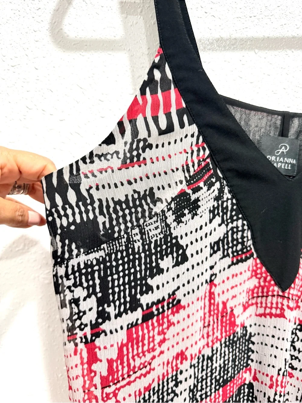 Adrianna Papell preowned sleeveless